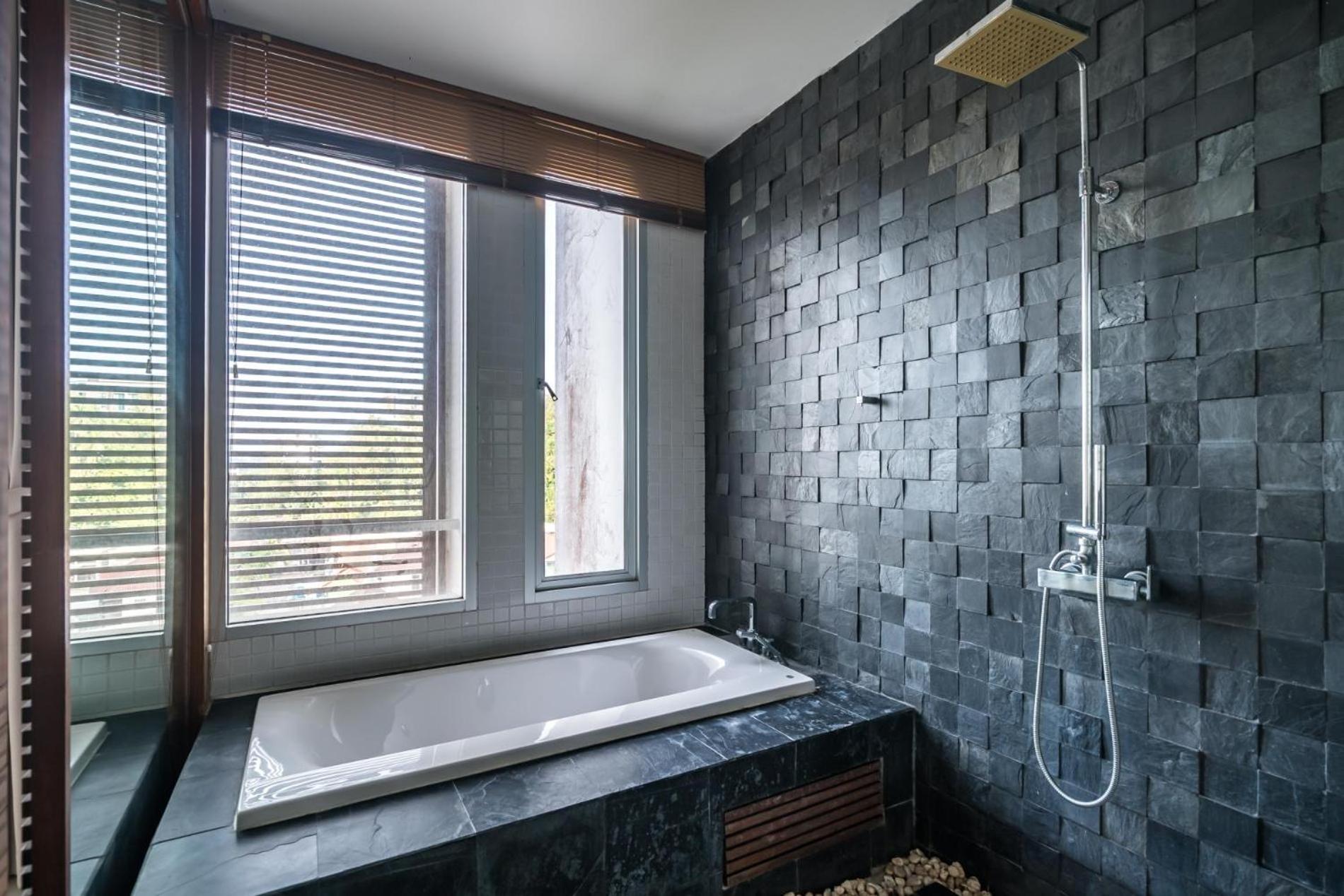 The Quarter By Lofty Apartment Bãi biển Surin Ngoại thất bức ảnh